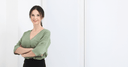 How to Dress for an Office Job as a Woman