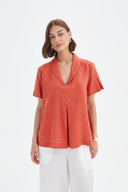 Tirelli Shawl Collar Pleat Linen Top In Rust