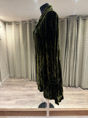 Grizas Long Crinkle Velvet Jacket In Green