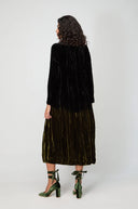 Grizas Long Sleeved Crinkle Velvet Dress In Black/Green