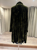 Grizas Long Crinkle Velvet Jacket In Green