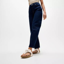 Fitflop Lulu Toe-Post Sandals in Urban White