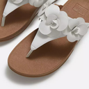Fitflop Lulu Toe-Post Sandals in Urban White
