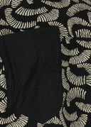 Kozan Echo Top With Long Raglan Sleeves In Black And Cream With Black Taffeta Pocket