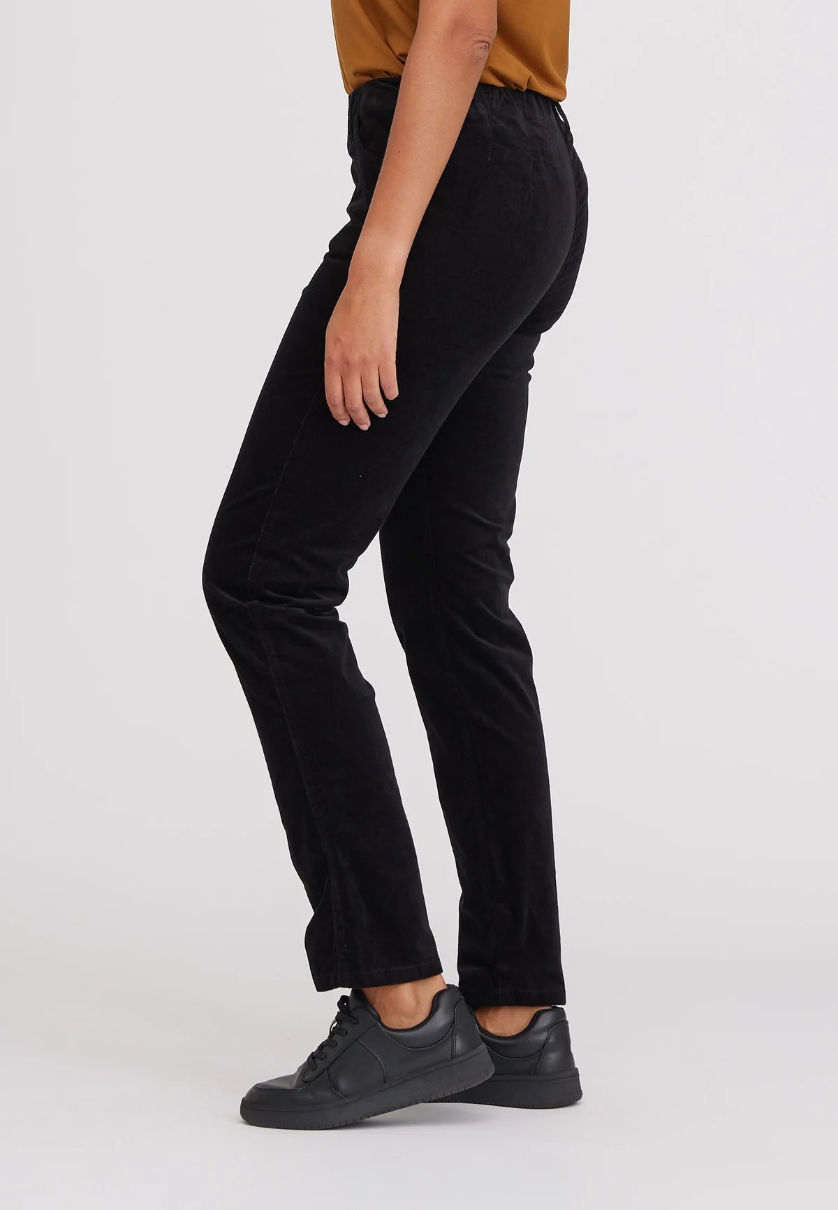 Weekday Dimitri cord trouser in black | ASOS