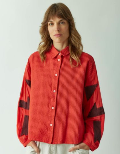 Yacco Maricard Lawn/Voile and Denim Applique Shirt in Geranium